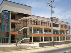 Alquiler - Comercial En Punto Fijo - Santa Ireneimage fachada RAH:11-8159