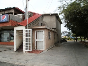 JUSMERI ESPINA Local Comercial Venta Maracaibo San Jacinto FLEXMLS-11-8253