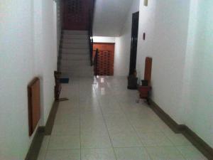 MARIA ALBA GIORDANO Apartamento En Venta En Municipio Naguanagua - Tazajal C&oacute;digo FLEX: 11-8287 No.2