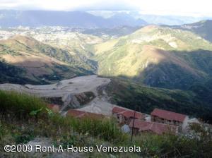 VANESSA GOMES Terreno  Venta Caracas Loma Linda FLEXMLS-11-8306