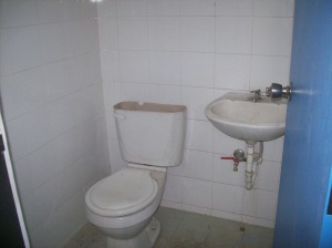 ERNESTO JIMENEZ Local Comercial En Venta En Caracas - Chacao C&oacute;digo FLEX: 11-8307 No.5