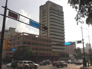 WILFREDO ENRIQUE BAZAN Oficina Alquiler Caracas Altamira FLEXMLS-11-8409