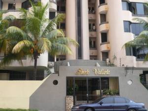 MARIA ALBA GIORDANO Apartamento Venta Valencia El Bosque FLEXMLS-11-8456