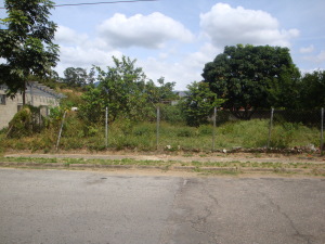 MARIA ALBA GIORDANO Terreno Comercial En Venta En Municipio Naguanagua - El Cafetal C&oacute;digo FLEX: 11-8491 No.0