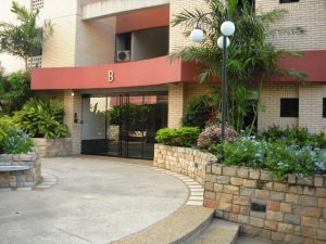 SORVELY SANCHEZ Apartamento En Venta En Valencia - El Parral C&oacute;digo FLEX: 11-8549