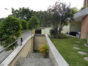 ARIADNA BOUQUETT MORENO Casa Venta Caracas La Lagunita Country Club FLEXMLS-11-8555
