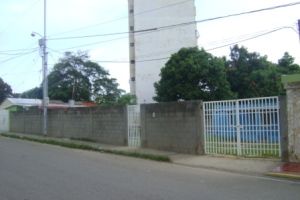 URDANETAYRODRIGUEZ Terrenos Comercial En Venta En Maracaibo - Amparo
