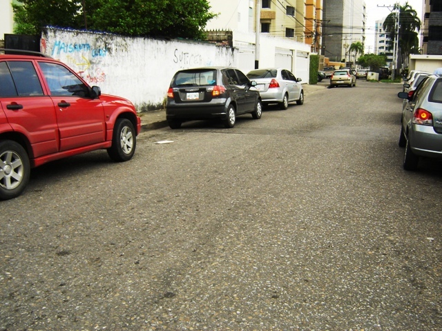 OSCAR ILLARRAMENDI Terreno Residencial En Venta En Maracay - El Bosque C&oacute;digo FLEX: 11-8592 No.8