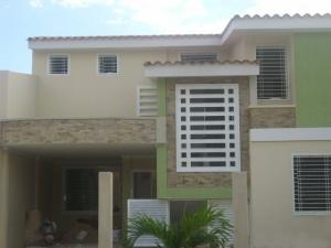 EILEEN CASTILLO Townhouse Venta Maracay La Morita FLEXMLS-11-8628