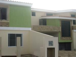 EILEEN CASTILLO Townhouse En Venta En Maracay - La Morita Código FLEX: 11-8628 No.4
