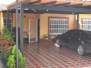 LISETH GONZALEZ Casa En Venta En Valencia - San Diego C&oacute;digo FLEX: 11-6434