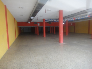 JUSMERI ESPINA Local Comercial En Alquiler En Maracaibo - 5 de Julio C&oacute;digo FLEX: 11-8731 No.1