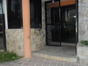 MARIA ALBA GIORDANO Apartamento En Venta En Valencia - Agua Blanca C&oacute;digo FLEX: 11-8749 No.2