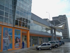 Rent A House Estela Beatriz P�rez Franquicia Personal - Valencia Estado Carabobo - Venezuela  www.alquilovendoinmuebles.com Local Comercial Venta Valencia La Granja FLEXMLS-11-8780