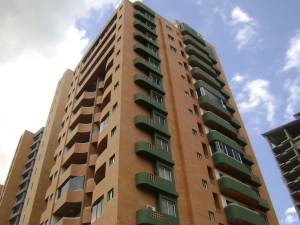 CELESTE BELLO RIF V-04170295-4 Apartamento En Venta En Valencia - La Trigaleña C&oacute;digo FLEX: 11-8797