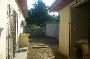 EILEEN CASTILLO Casa En Venta En Choroni - Calle Principal C&oacute;digo FLEX: 11-8799 No.6