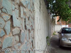 CAROLINA VILLALOBOS Apartamento Venta Maracaibo Calle 72 FLEXMLS-11-8944