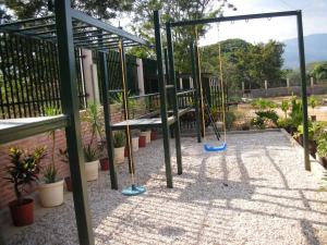 PATRICIA COLINA V-09752084-0 Terreno Residencial En Venta En Valencia - Guataparo C&oacute;digo FLEX: 11-9004 No.9