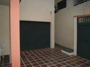 EILEEN CASTILLO Casa En Venta En Maracay - Avenida 19 de Abril C&oacute;digo FLEX: 11-9025 No.3