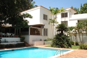 Venta - Casa En Parroquia Caraballeda - Caribeimage fachada RAH:11-9104