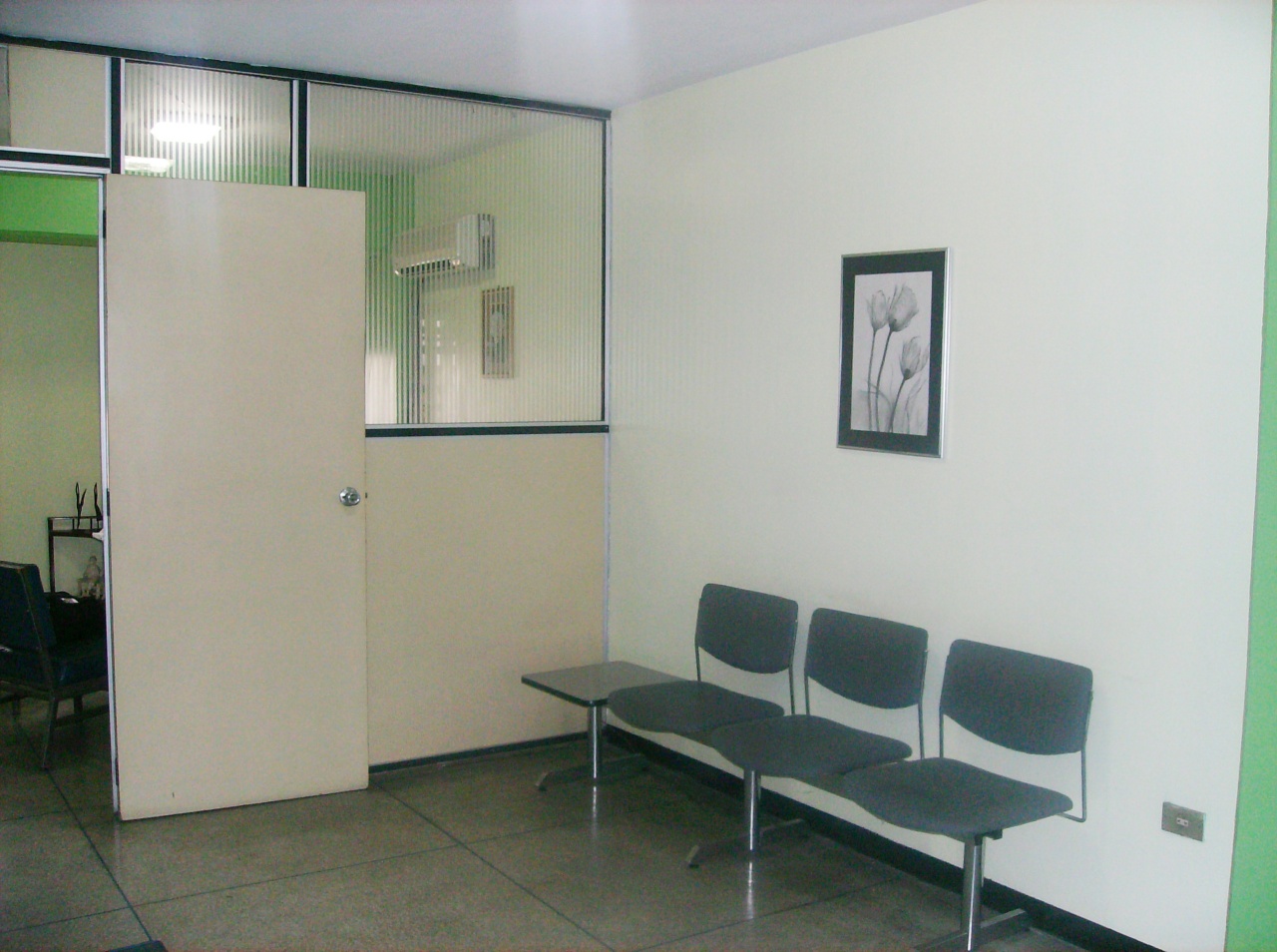 ANGEL PINTON Oficina en Venta en El Centro en Maracay Código: 11-9193 No.5