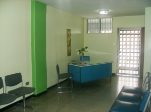 INMUEBLES  KSAMAR C.A. Oficina en Venta en El Centro en Maracay C&oacute;digo: 11-9193 No.4