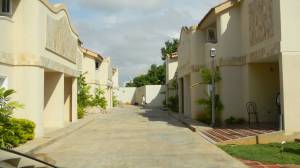 CARMI�A & ASOCIADOS Townhouse En Venta En Maracaibo - Juana de Avila C&oacute;digo FLEX: 11-9242 No.5