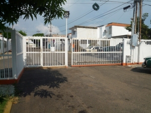 JUSMERI ESPINA Casa En Venta En Maracaibo - Lago Azul C&oacute;digo FLEX: 11-9246 No.1