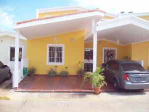 MARINA ZAMBRANO DE VILORIA Townhouse Venta Maracaibo Circunvalacion Dos FLEXMLS-11-9299
