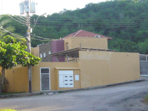 PEDRO ARNAL Townhouse Venta Municipio Maneiro Pampatar Los Robles FLEXMLS-11-9316