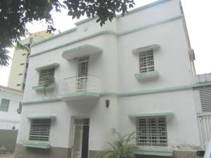 CLAUDIA MARRERO Y MIGUEL SANCHEZ Casa Venta Caracas San Bernardino FLEXMLS-11-9330