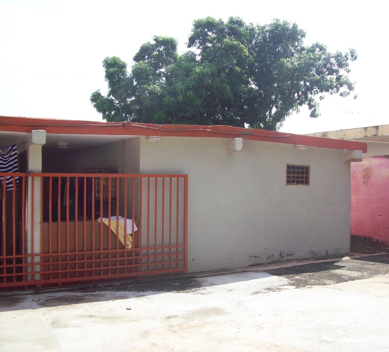 ANGEL PINTON Casa en Venta en Kilometro 4 en Maracaibo Código: 11-9337 No.5