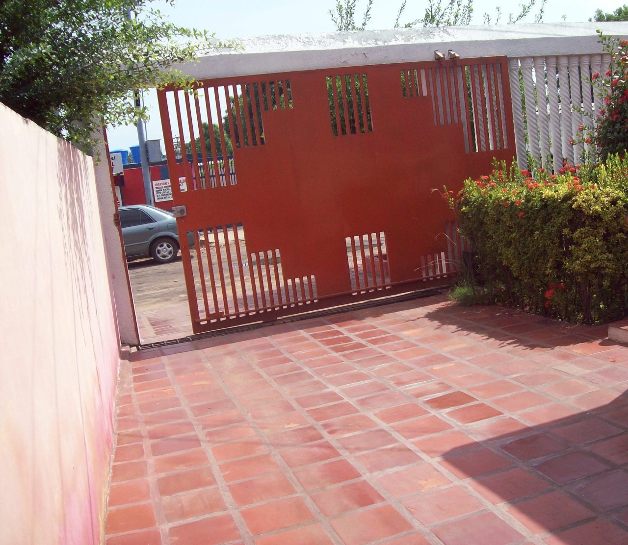 ANGEL PINTON Casa en Venta en Kilometro 4 en Maracaibo Código: 11-9337 No.8