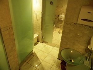 Bel�n Mar�n y David Del Corral Local Comercial En Alquiler En Caracas - Altamira C&oacute;digo FLEX: 12-4 No.8