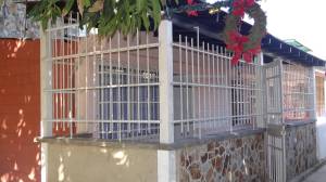 EILEEN CASTILLO Casa En Venta En Cagua - Prados de la Encrucijada C&oacute;digo FLEX: 11-9413 No.1