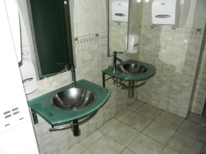 Bel�n Mar�n y David Del Corral Local Comercial En Alquiler En Caracas - Altamira C&oacute;digo FLEX: 12-1 No.7