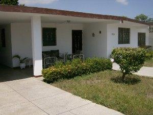 JUSMERI ESPINA Casa Venta Maracaibo La Rotaria FLEXMLS-12-19