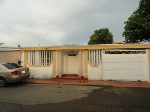 JUSMERI ESPINA Casa En Venta En Maracaibo - Maranorte C&oacute;digo FLEX: 12-20 No.0