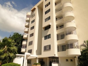 CELESTE BELLO RIF V-04170295-4 Apartamento En Venta En Valencia - La Trigaleña C&oacute;digo FLEX: 12-25