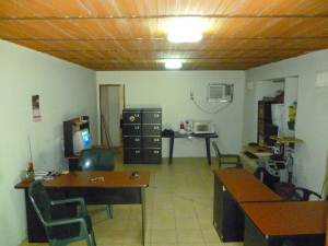 JOSE RAFAEL URDANETA Terreno Comercial En Venta En Maracaibo - Zona Industrial Sur C&oacute;digo FLEX: 12-48 No.9