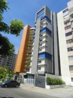 CARMI�A & ASOCIADOS Apartamento En Venta En Maracaibo - La Lago C&oacute;digo FLEX: 12-84