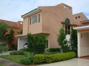 PATRICIA COLINA V-09752084-0 Townhouse Venta Valencia Guataparo FLEXMLS-12-636