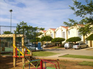 JUSMERI ESPINA Townhouse En Venta En Maracaibo - Avenida Milagro Norte C&oacute;digo FLEX: 12-106 No.3
