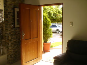 JUSMERI ESPINA Townhouse En Venta En Maracaibo - Avenida Milagro Norte C&oacute;digo FLEX: 12-106 No.6