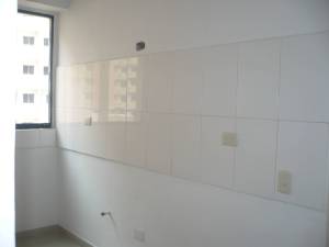 FRANQUICIA COMERCIAL GARIBALDI VALENCIA. Alquiler y venta de inmuebles a nivel nacional. Apartamento En Venta En Valencia - El Parral C&oacute;digo FLEX: 12-126 No.2
