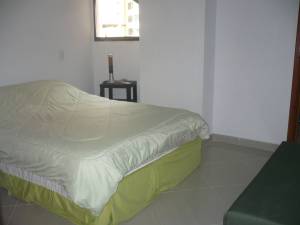 FRANQUICIA COMERCIAL GARIBALDI VALENCIA. Alquiler y venta de inmuebles a nivel nacional. Apartamento En Venta En Valencia - El Parral C&oacute;digo FLEX: 12-126 No.6