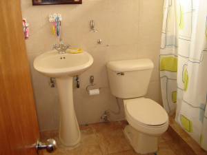 CARMEN ROSA BEA Casa En Venta En Maracay - El Limon C&oacute;digo FLEX: 12-148 No.5