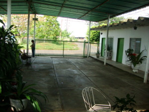 REAL & BUSINESS BROKER&acute;S C.A Galpon - Deposito En Venta En Ciudad Ojeda - La N C&oacute;digo FLEX: 12-195 No.5