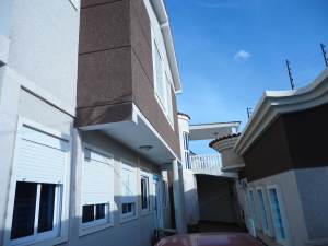 URDANETAYRODRIGUEZ Casa En Venta En Maracaibo - Cumbres de Maracaibo C&oacute;digo FLEX: 12-205
