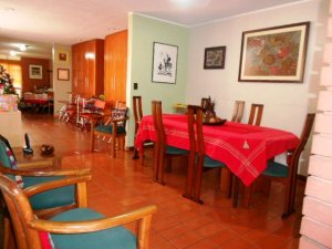 ERNESTO JIMENEZ Casa En Venta En Caracas - La Trinidad C&oacute;digo FLEX: 12-214 No.6